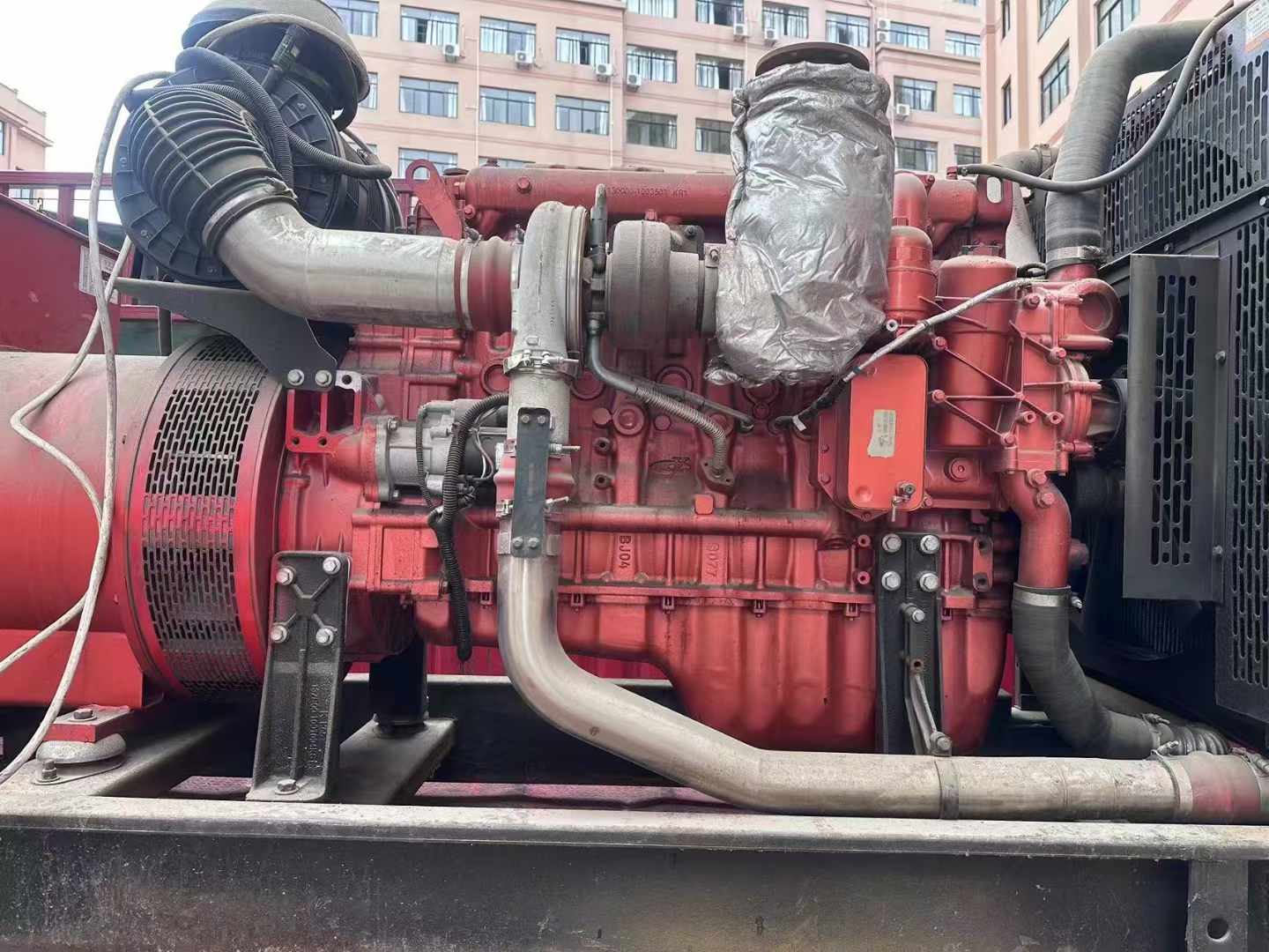 宁江如何选择适合 600kW 柴油发电机组的过载保护器？
