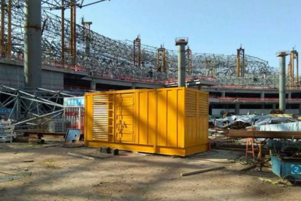宁江发电机出租如何判断空气滤清器是否需要更换？