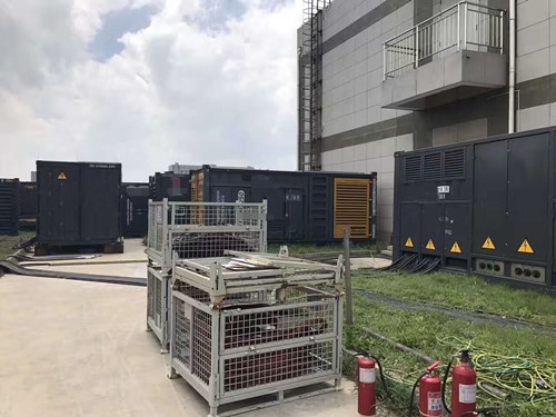 宁江除了定期检查，还有哪些方法可以及时发现接触式转速表探头的磨损？